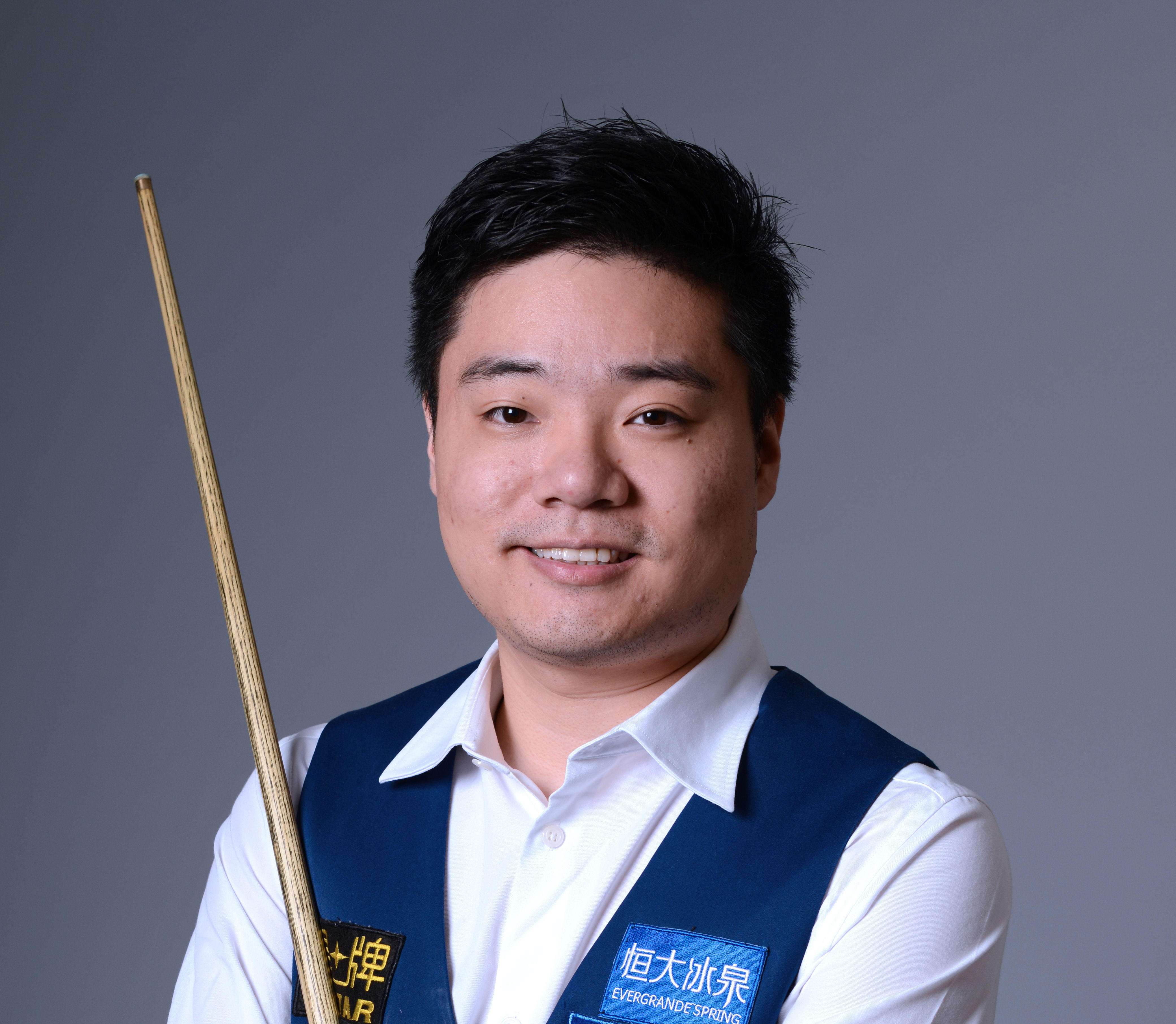 赛的巨大反 赛的巨大反