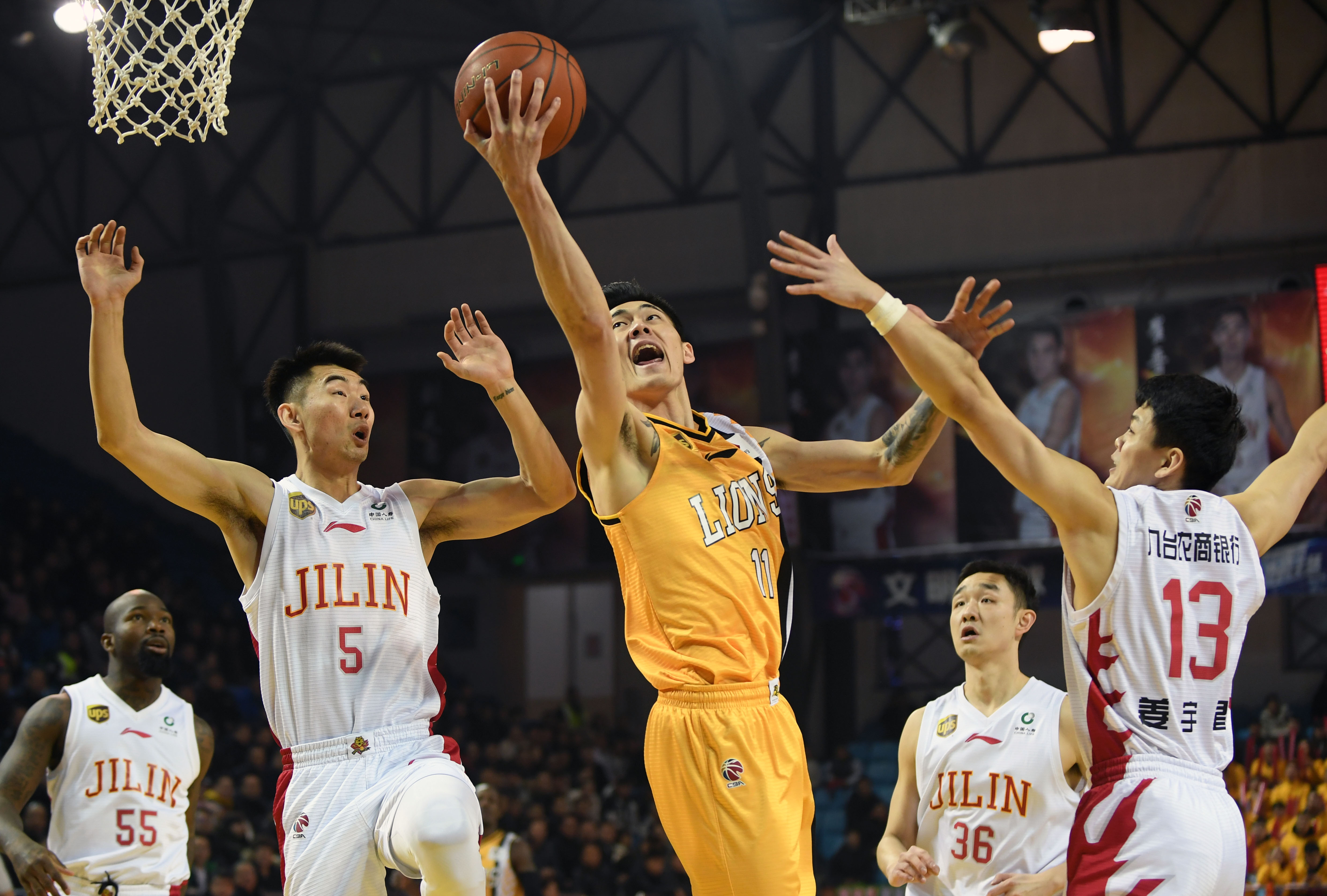 招聘面试里 招聘面试里