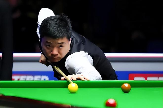 耳头盔的物 耳头盔的物